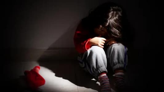 الجريمة "الأكثر فظاعة".. اتهام رجل بالاعتداء جنسياً على 91 طفلة