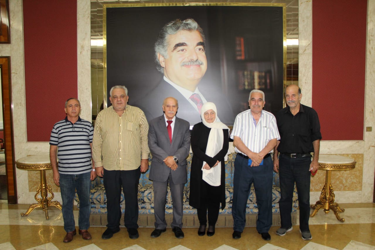 الجبهة الديمقراطية تعرض مع بهية الحريري أوضاع مخيم عين الحلوة