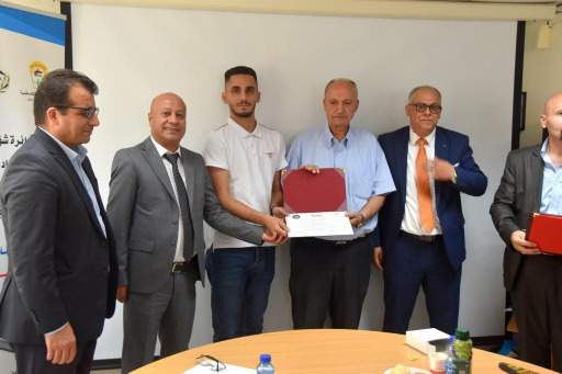 د. أبو هولي يعلن عن أسماء الفائزين بمسابقة "جائزة حق العودة" لحقول البحث العلمي والبوستر والفيلم القصير