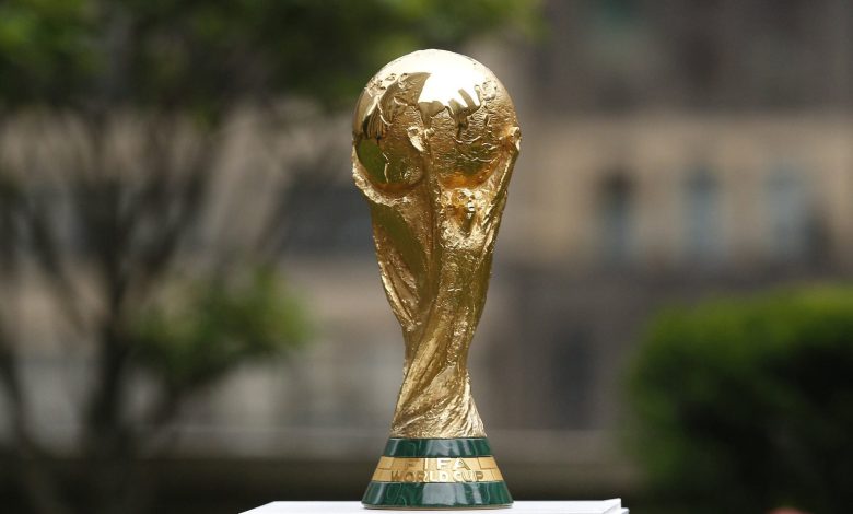 بينها دولة عربية.. "الفيفا" يعلن إقامة كأس العالم 2030 في 3 دول