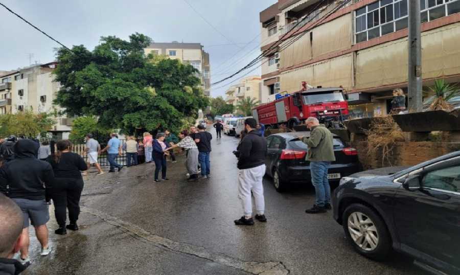 مولوي من أمام المبنى المنهار في المنصورية: تواصلت مع المعنيين لانقاذ الناس وإخلاء المباني المحيطة