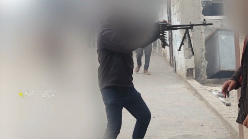 بالفيديو - مشاهد تصدي المقاومين الفلسطينيين لقوات الاحتلال المتوغلة شرق خانيونس