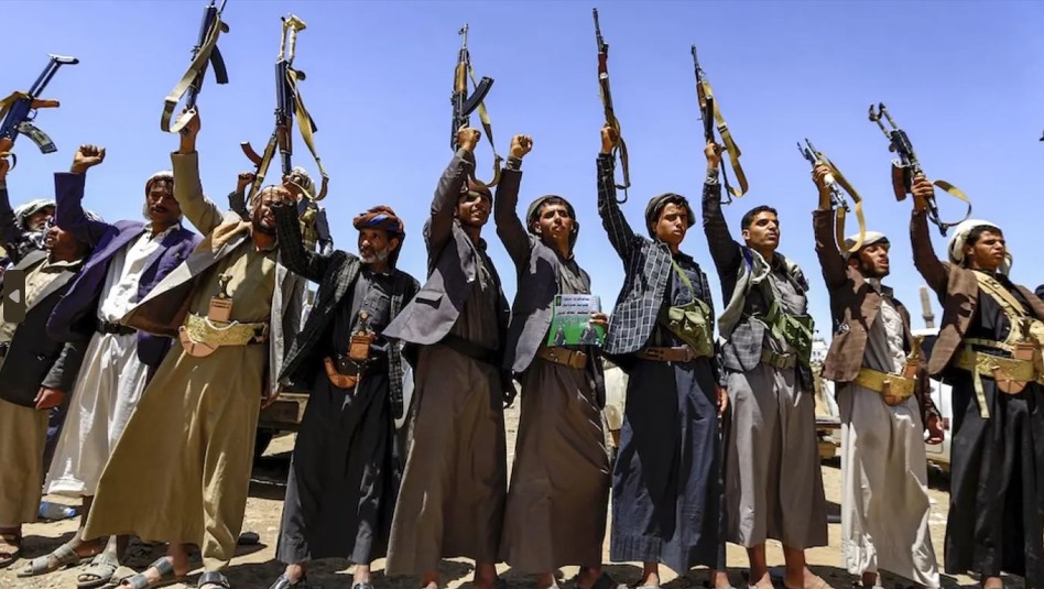 "الحوثيون" يعلنون بدء التعبئة لإرسال مقاتلين إلى قطاع غزة