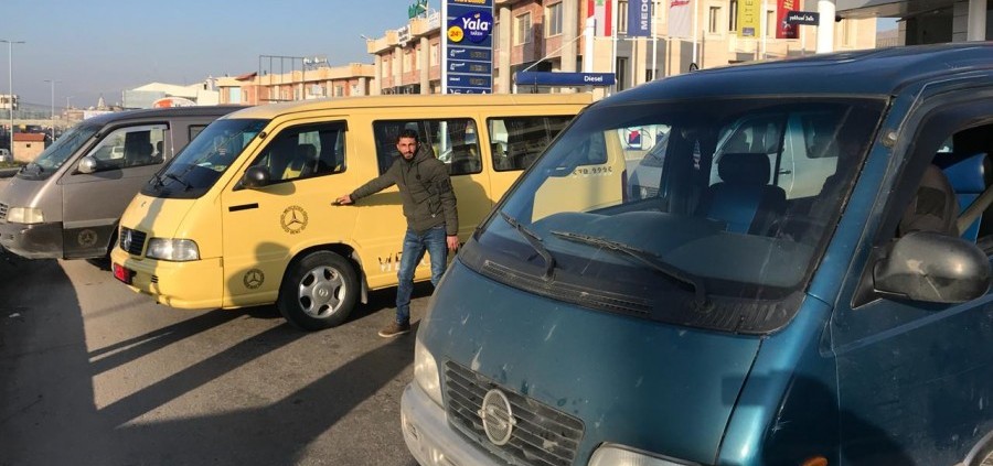 جرحى في إشكال وتضارب بالعصي بين أصحاب "الفانات"!