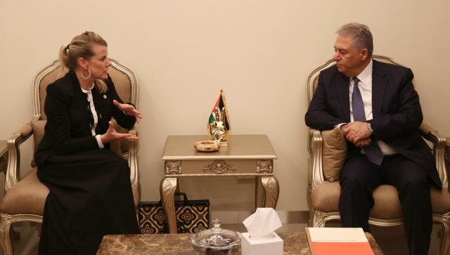 السفير دبور يستقبل رئيسة بعثة اللجنة الدولية للصليب الاحمر الدولي في لبنان