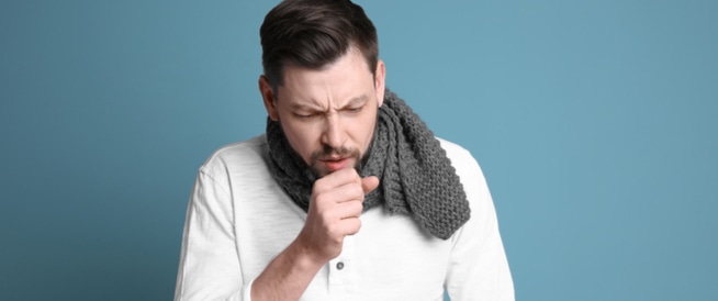 سعال ما بعد "النزلة البردية" ... لماذا يستمر طويلاً؟