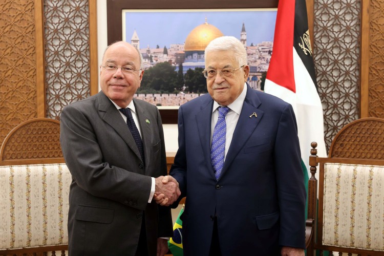 الرئيس عباس يستقبل وزير خارجية البرازيل