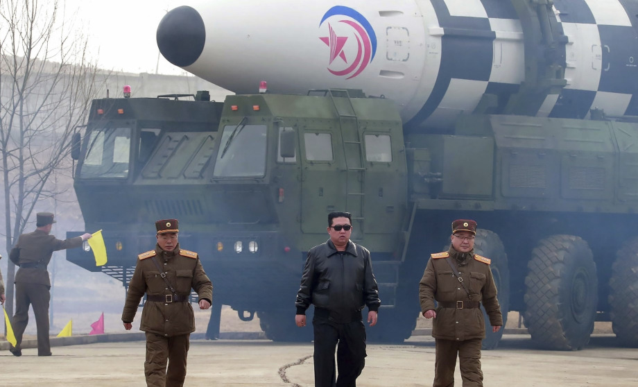 كوريا الشمالية تطلق عدة صواريخ بالستية خلال زيارة بلينكن لسيول!