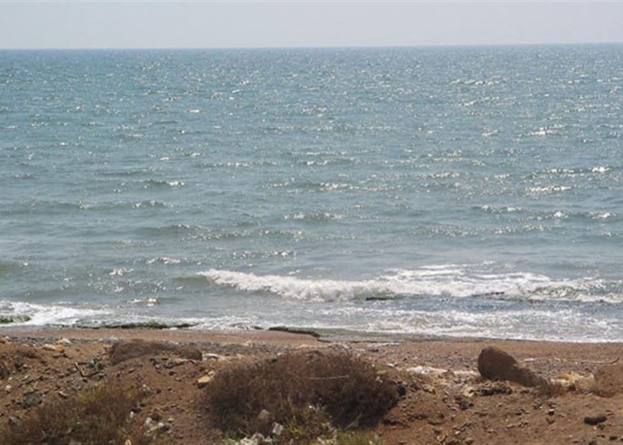 بالصورة ... العثور على جثة قبالة أحد الشواطىء اللبنانية!