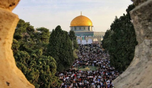 اللجنة الرئاسية العليا للكنائس: الاحتلال حوّل عيد الفطر في فلسطين الى مناسبة للحزن والألم بدل الفرحة والسلام