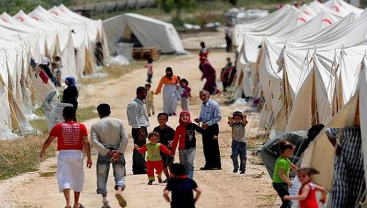 خطة من وزير المهجرين لاعادة النازحين السوريين