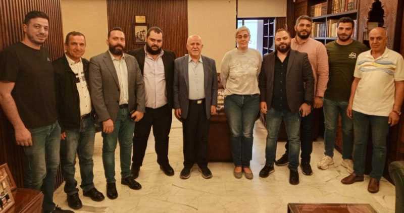 النائب د.  قبلان يلتقي موظفي ومياومي "اوجيرو" و"مالكي الأبنية المؤجرة"