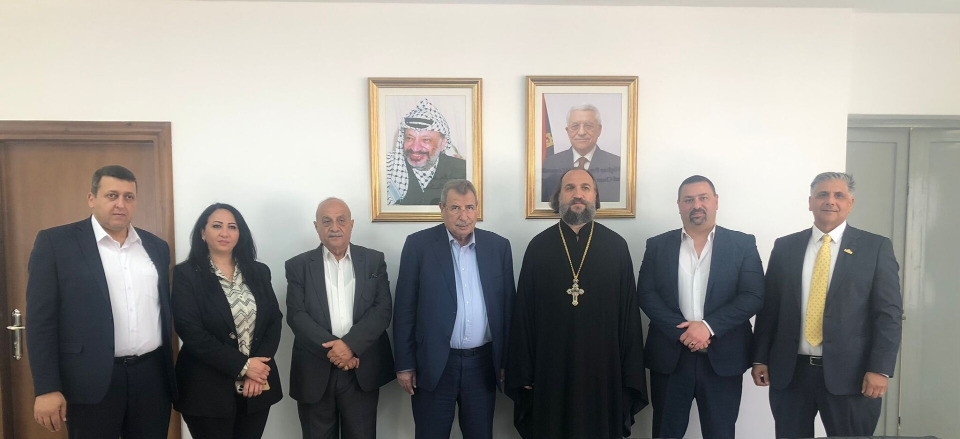 رئيس البعثة الروحية الروسية خلال لقاء "اللجنة الرئاسية العليا لشؤون الكنائس" يثمن دور الرئيس عباس في الحفاظ على الكنائس وأملاكها