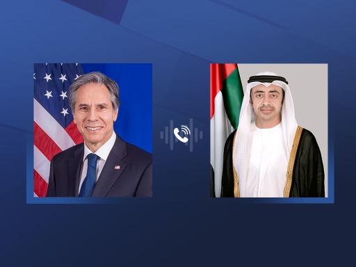 عبدالله بن زايد يثمن خلال اتصال مع بلينكن مقترحات الرئيس الأميركي بشأن إنهاء الحرب في غزة