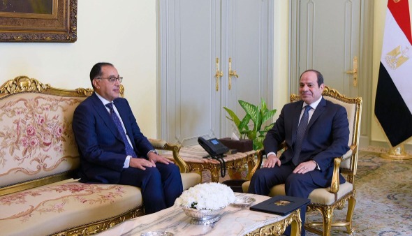 الرئيس السيسي يقبل استقالة مدبولي ويكلفه تشكيل حكومة جديدة