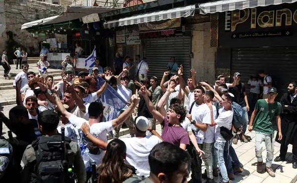 في ذكرى احتلال القدس: 1601 مستعمر اقتحموا الأقصى وسط اعتداءات واعتقالات
