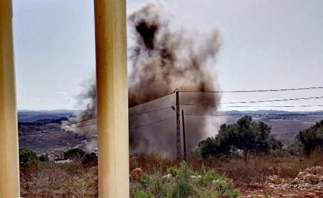 القصف الإسرائيلي يستهدف ثكنة الجيش في النبطية الفوقا... وجريحان في مركبا ويحمر