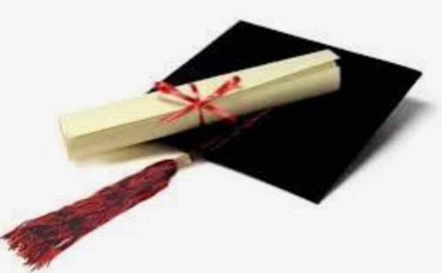 "شهادة جامعيّة"!