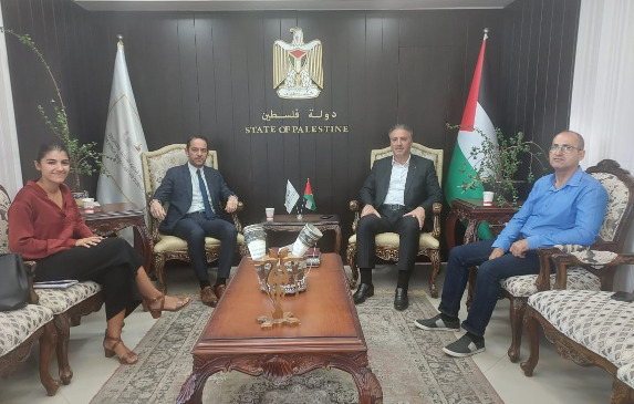 الوزير عساف: استهداف الاحتلال للإعلام الرسمي الفلسطيني سياسة ممنهجة