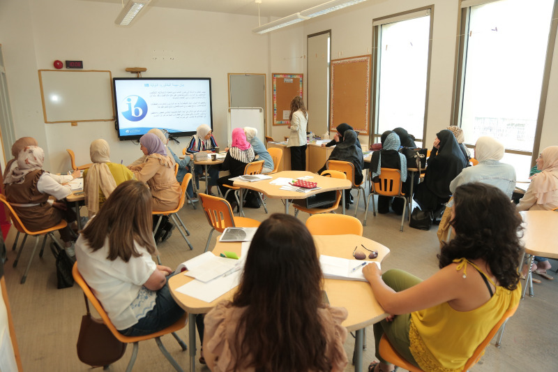 وزارة التربية ومؤسسة الحريري تختتمان ورشاً تدريبية لـ400 معلم في 12 مدرسة رسمية
