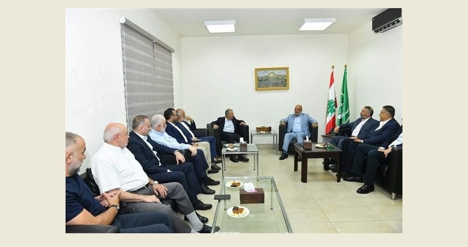باسيل بدأ جولته في صيدا بزيارة مقر "الجماعة الاسلامية" والنائب البزري