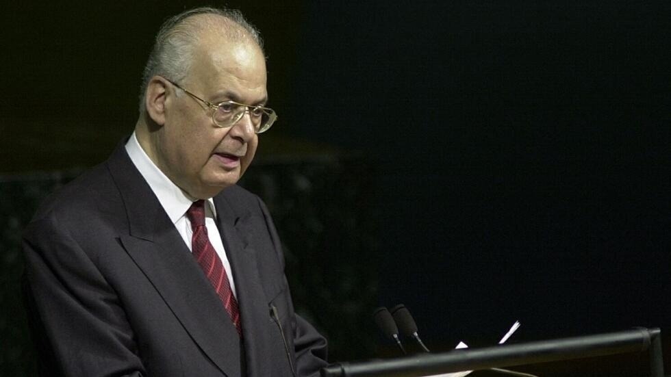المفتي قبلان: العهد للرئيس الحص أن ندافع عن لبنان وشرفه