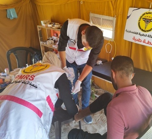 فرق "جمعية الإغاثة الطبية" تشارك في حملة التطعيم ضد شلل الأطفال