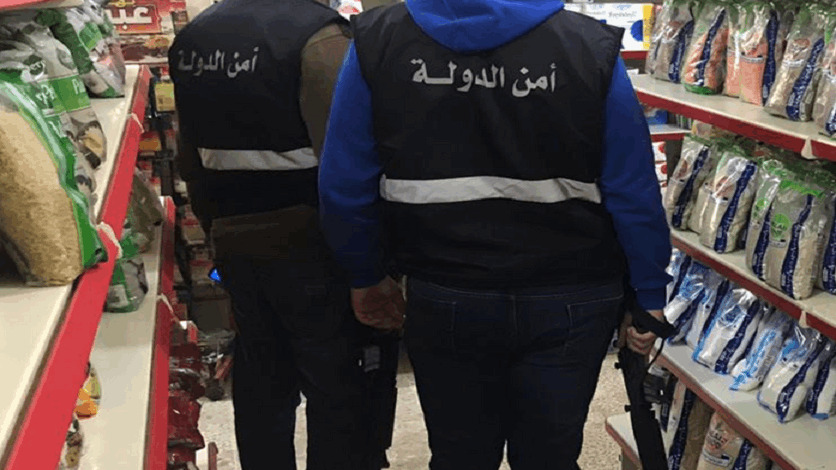 جولة لمصلحة الإقتصاد على مستودعات الفرش في صيدا وتسطير محضري ضبط