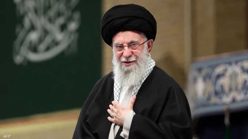 "لا ينبغي التضخيم ولا التقليل"... خامنئي في أوّل ردّ على الضربات: "إسرائيل" أخطأت!