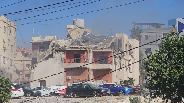 9 شهداء و38 جريحًا في غارة إسرائيلية على حارة صيدا