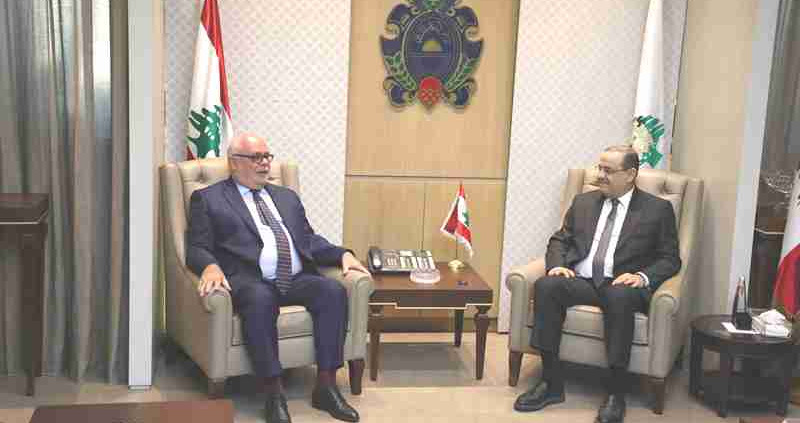 اللواء البيسري يستقبل سفير تشيكيا في زيارة وداعية