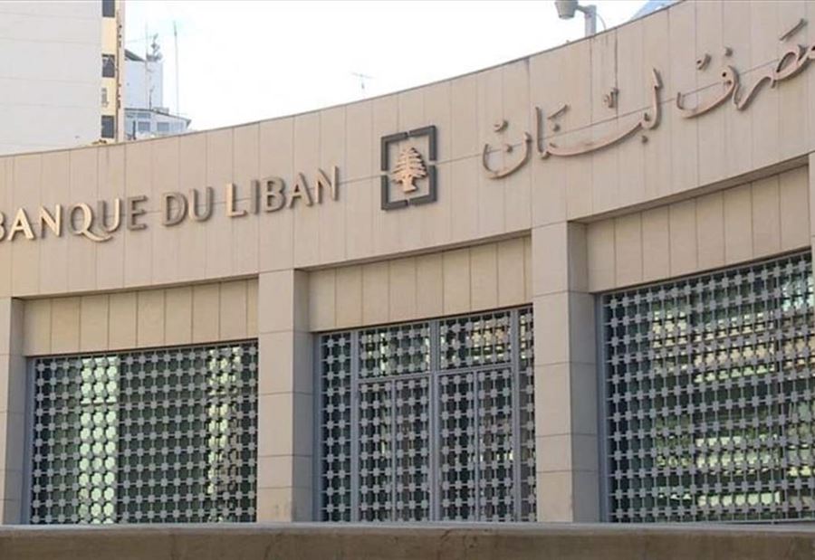 يسوّق نفسه كمرشح فرنسا