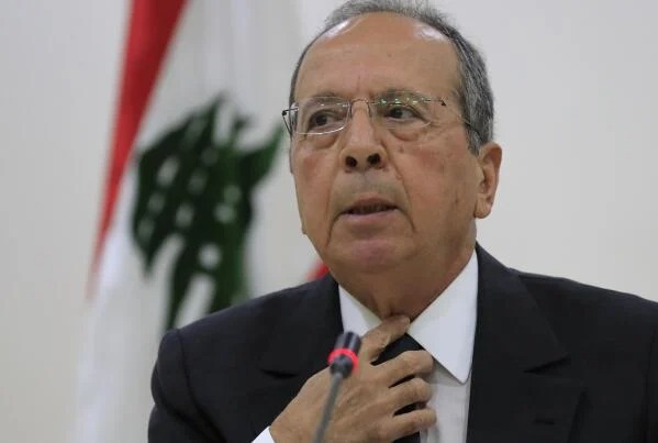 بين "الانبطاح الاسرائيلي" وشجاعة ماكرون... السيد "يتحدّى" وزير الخارجية!