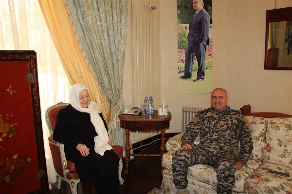 بهية الحريري استقبلت المدير الجديد لأمن الدولة في الجنوب العميد وسيم النقيب