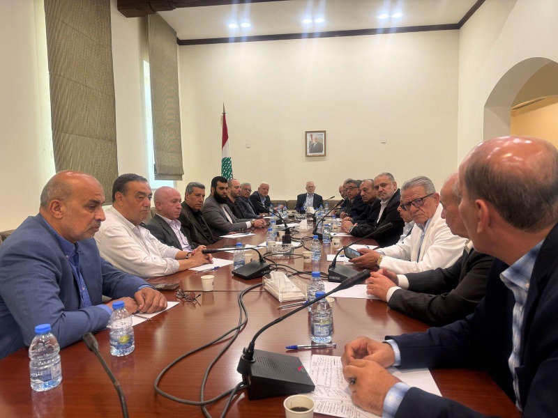 السفير دمشقية يلتقي هيئة العمل الفلسطيني المشترك في لبنان