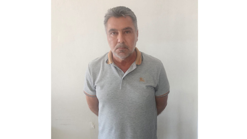 تعميم صورة موقوف بجرائم احتيال وتزوير... هل من يعرف عنه شيئًا؟