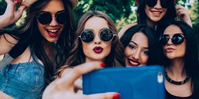"صورة سيلفي" تقلب عرساً لعزاء!
