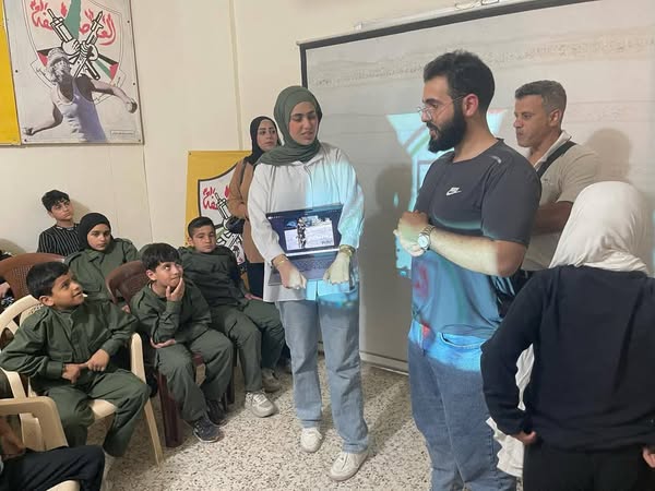 "المكتب الطلابي الحركي" و"مؤسسة الأشبال والفتوة" ينظمان محاضرة وطنية في مخيم نهر البارد