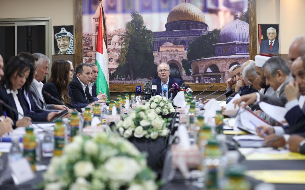 رئيس الوزراء الفلسطيني من طولكرم: نواصل جهود الإغاثة والإعمار وسنظل إلى جانب أهلنا حتى زوال الاحتلال