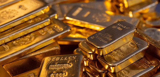 هبوط في أسعار الذهب