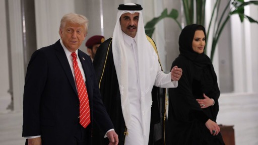 ترامب يتغزل بـ"رخام" الديوان الأميري في قطر..