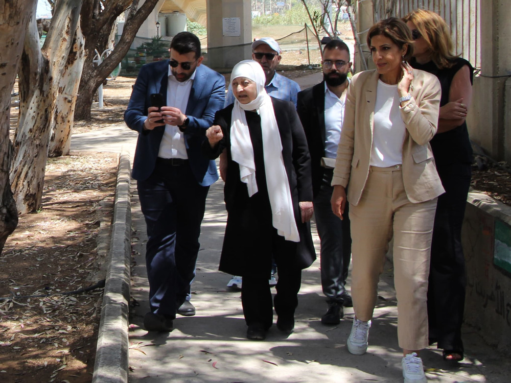 وزيرة البيئة تتفقد موقع "المشروع البيئي النموذجي للحلول القائمة على الطبيعة" عند مصب الأولي
