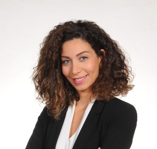 بمسيرة حافلة بالإنجازات المهنية والاجتماعية .. هناء مرعي أبو مرعي إضافة نوعية لخدمة الهلالية والجوار