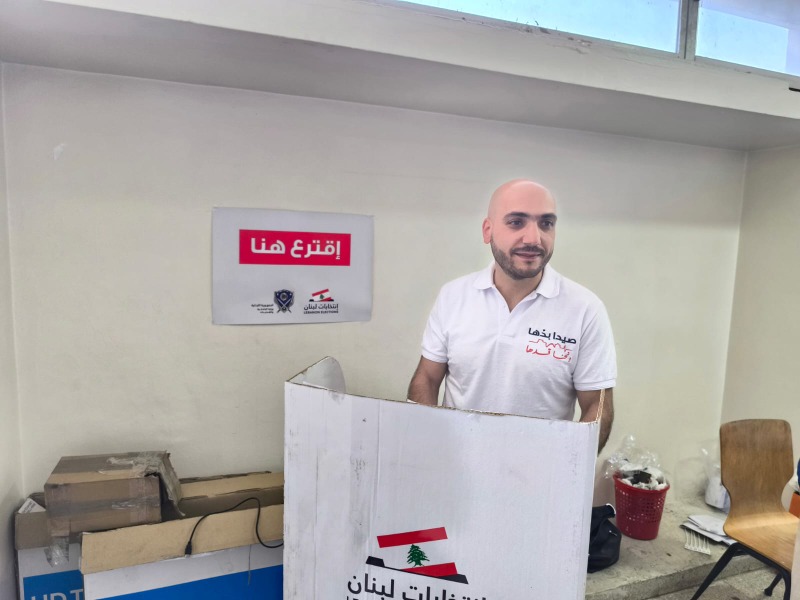 رئيس لائحة "صيدا بدّها ونحنا قدها" عمر مرجان أدلى بصوته في مهنية صيدا