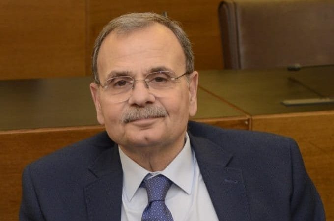 النائب البزري: على الحكومة التراجع عن الضرائب والرسوم الحديثة