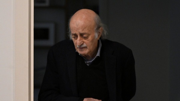 "لم يعد للعقل مكان"... جنبلاط: هل أبواب الحوار أُقفلت إلى غير رجعة؟