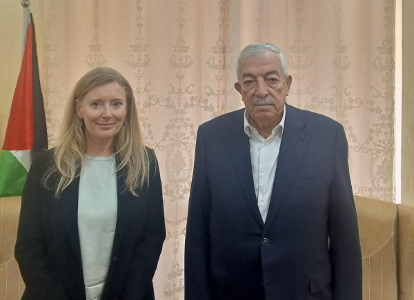 العالول يدعو القنصل البريطاني إلى تكثيف الجهود لوقف العدوان الإسرائيلي وتسريع الاعتراف بدولة فلسطين