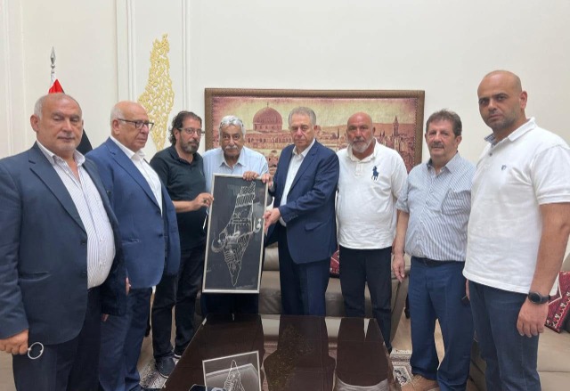 السفير دبور يستقبل وفد تجمع اللجان في زيارة وداعية.. بشور: دبور كان في ادائه  حصناً للعلاقات الفلسطينية اللبنانية