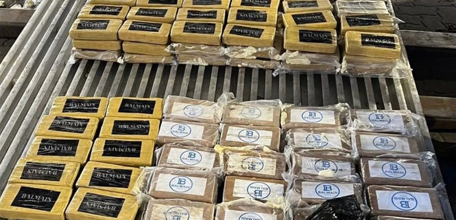 إحباط أكبر عملية تهريب كوكايين لهذا العام داخل شحنة موز