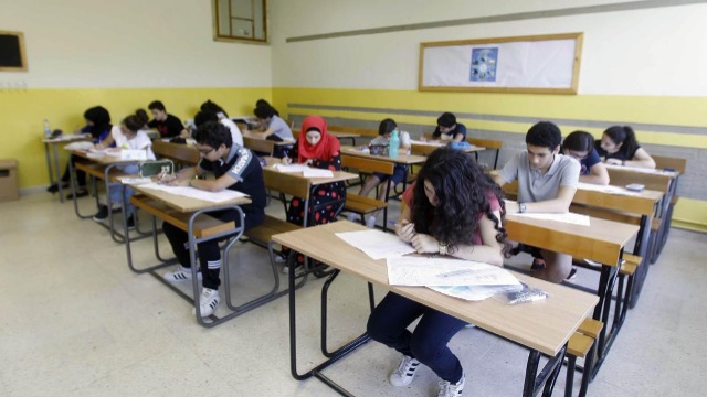 سحب الشهادة وحرمان لثلاث سنوات لكل من يطلق النار ابتهاجًا!